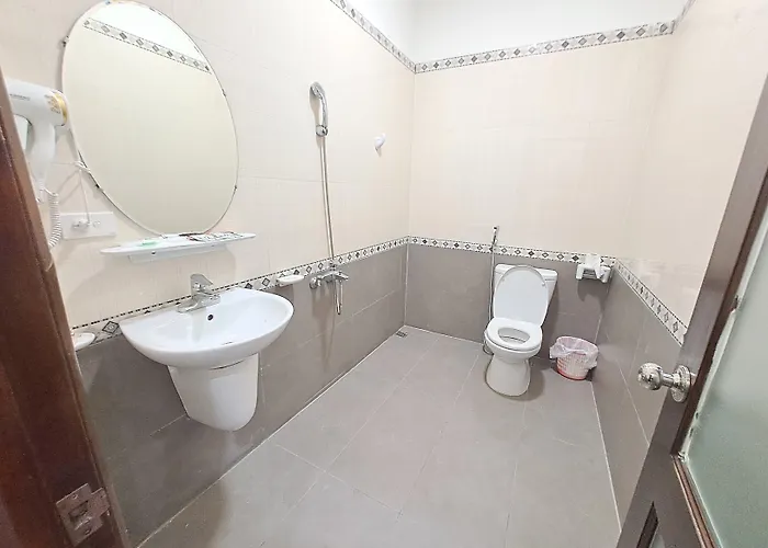 Htc Tuan Chau Hotel